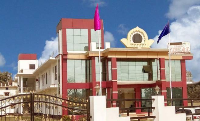 Hotel The Ideal Kushinagar Exterior foto
