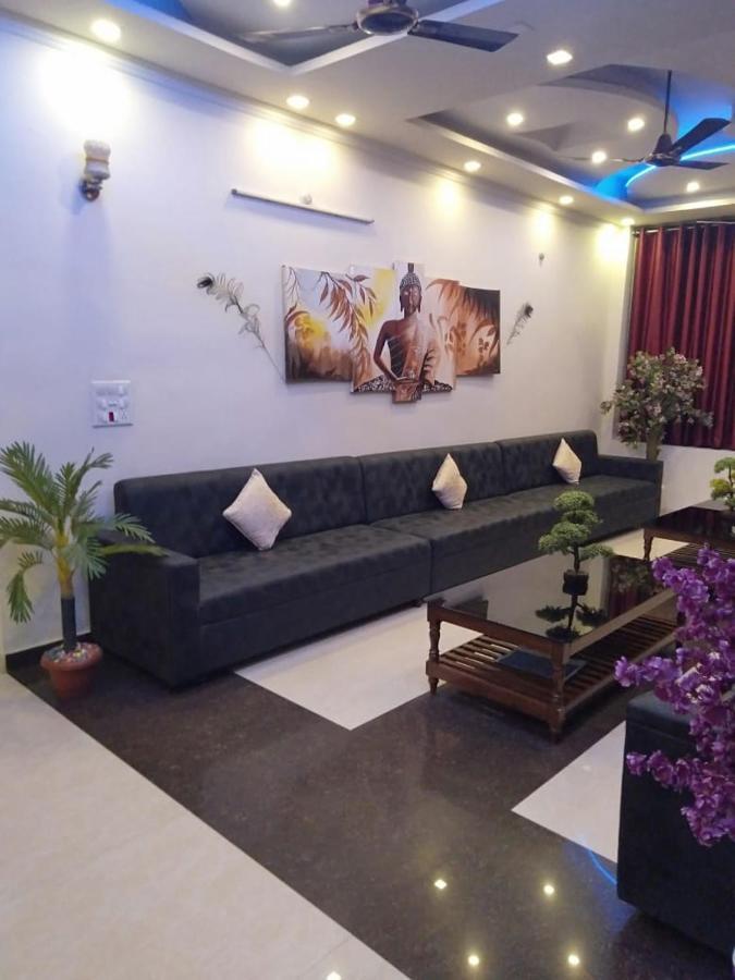 Hotel The Ideal Kushinagar Exterior foto